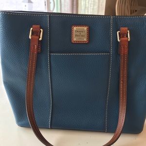 Dooney & Bourke purse